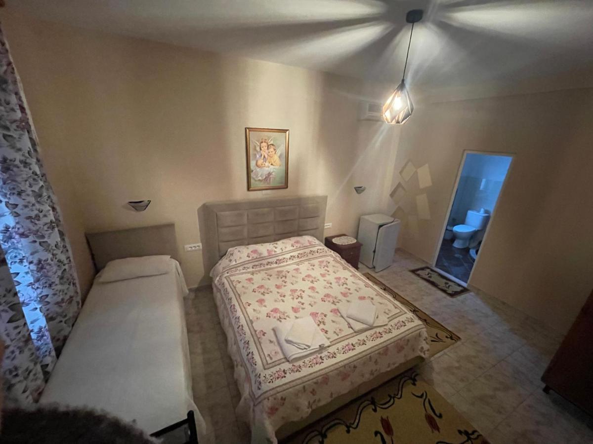 Oni'S Apartments Σαράντα Εξωτερικό φωτογραφία