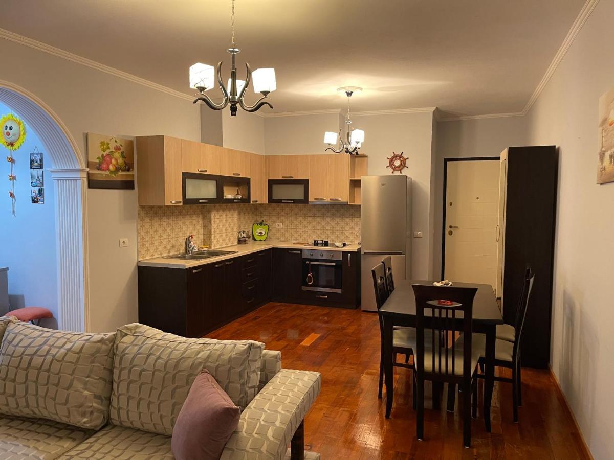 Oni'S Apartments Σαράντα Εξωτερικό φωτογραφία