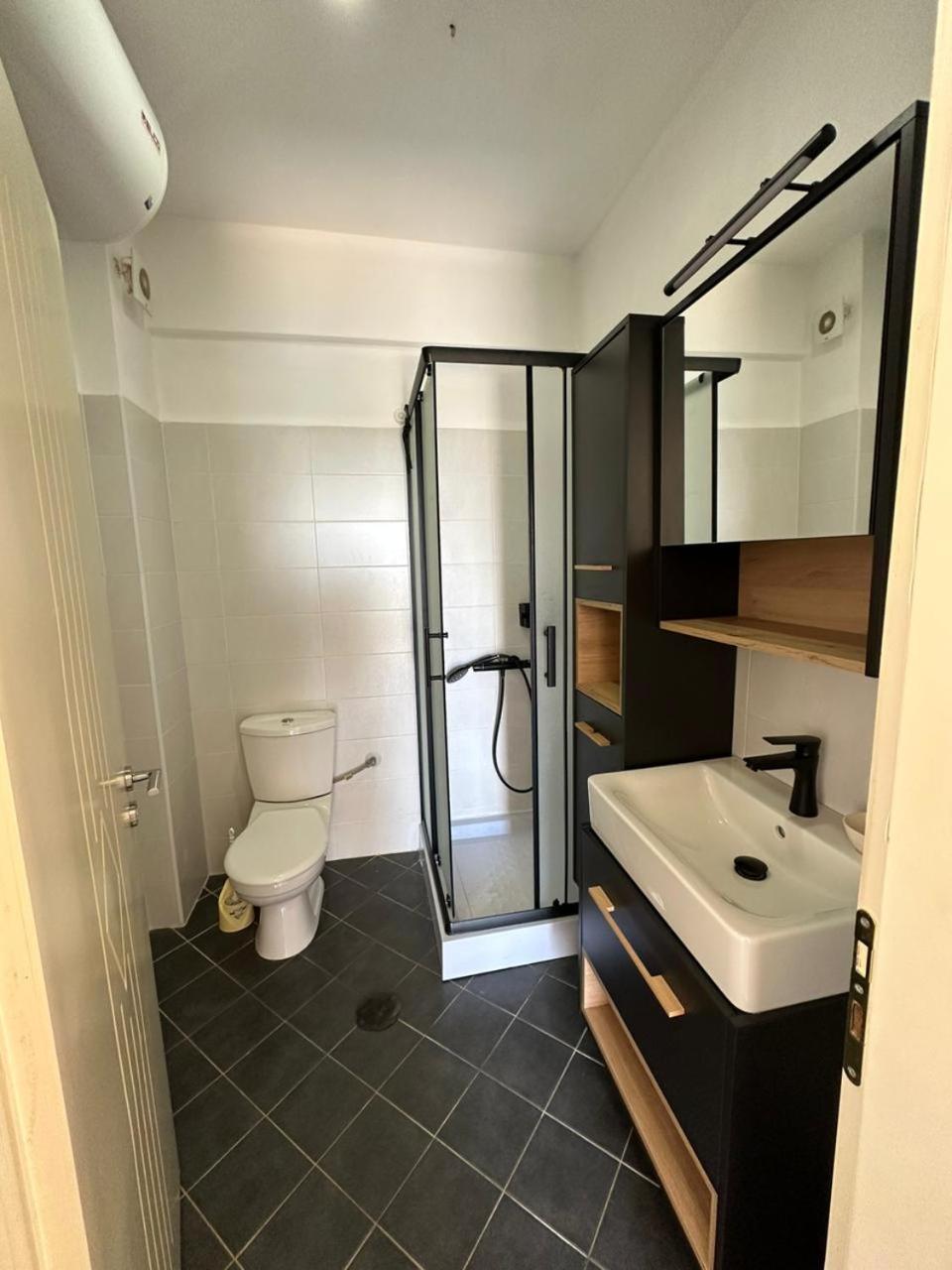 Oni'S Apartments Σαράντα Εξωτερικό φωτογραφία
